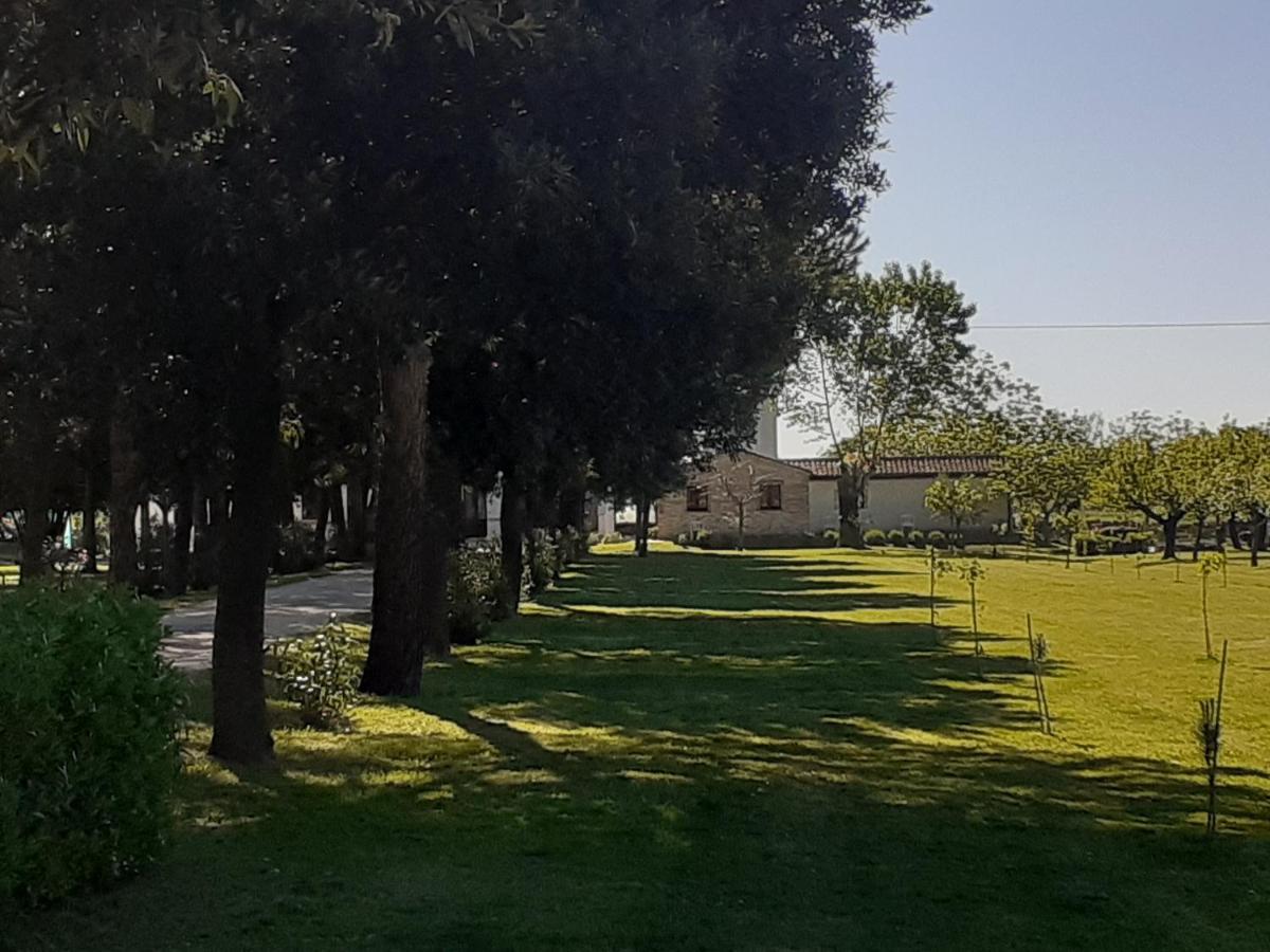 Silos Torrenova Potenza Picena Eksteriør billede